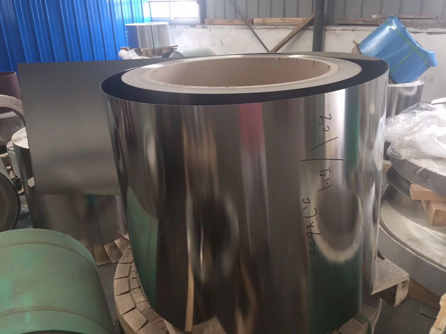 304不锈钢超薄钢带价格 防火阀不锈钢带 0.05mm不锈 0.03mm不锈