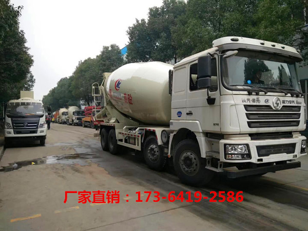 18方搅拌车直销，陕汽德龙混凝土搅拌车价格&nbsp;&nbsp;18方混凝土搅拌车
