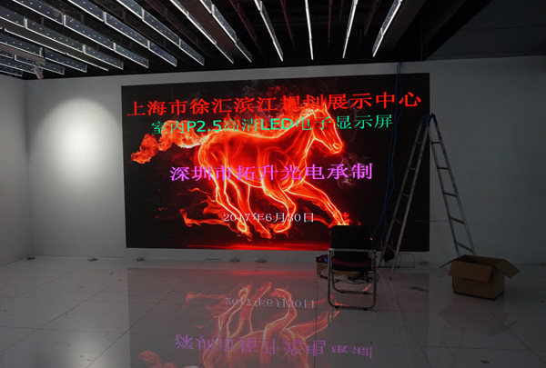 全彩LED显示屏日常使用小贴士  LED显示屏价格