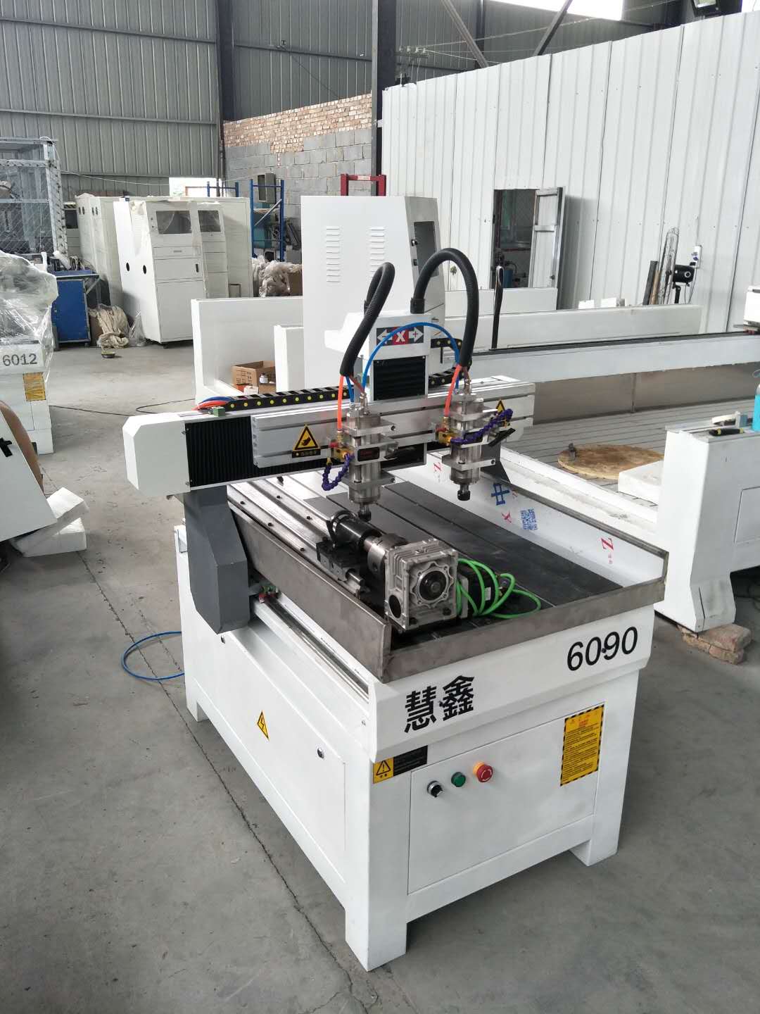 雕刻机小型石材雕刻机立体平面两用6090全自动雕刻机  立体雕刻机  圆柱工艺品雕刻机