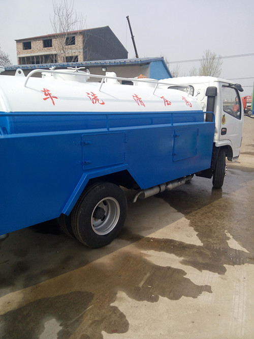 甘南夏河县5方洒水车厂家直销