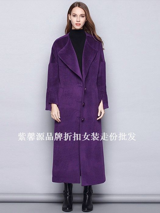 深圳厂家秋冬女装龙岗一手货源品牌折扣女装供应
