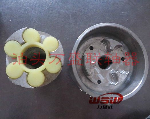 河南省ML系列梅花形弹性联轴器安全可靠  梅花弹性联轴器  梅花形联轴器厂  泊头联轴器厂家