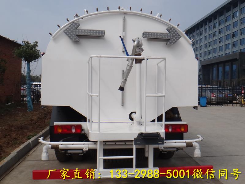 江苏3吨扫路车厂商