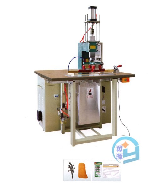 鸡西服饰压花专用15KW高周波油压机