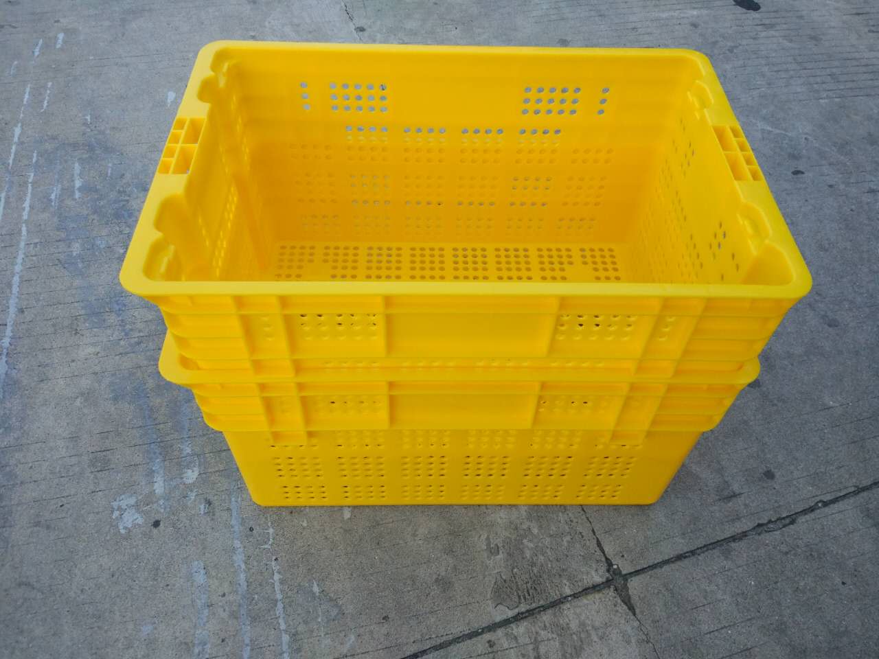 东方乔丰塑料食品箱面包箱厂家直销  食品面包箱  塑料大白桶