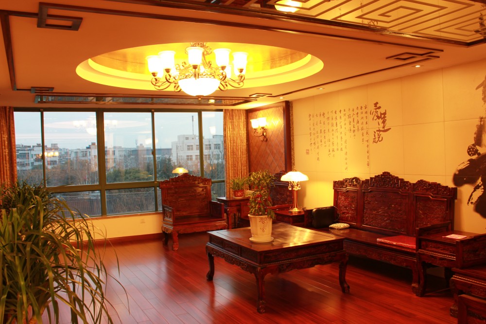 青岛吊灯 青岛吊灯批发 青岛吊灯销售 青岛凯撒琳吊灯 青岛高端灯饰