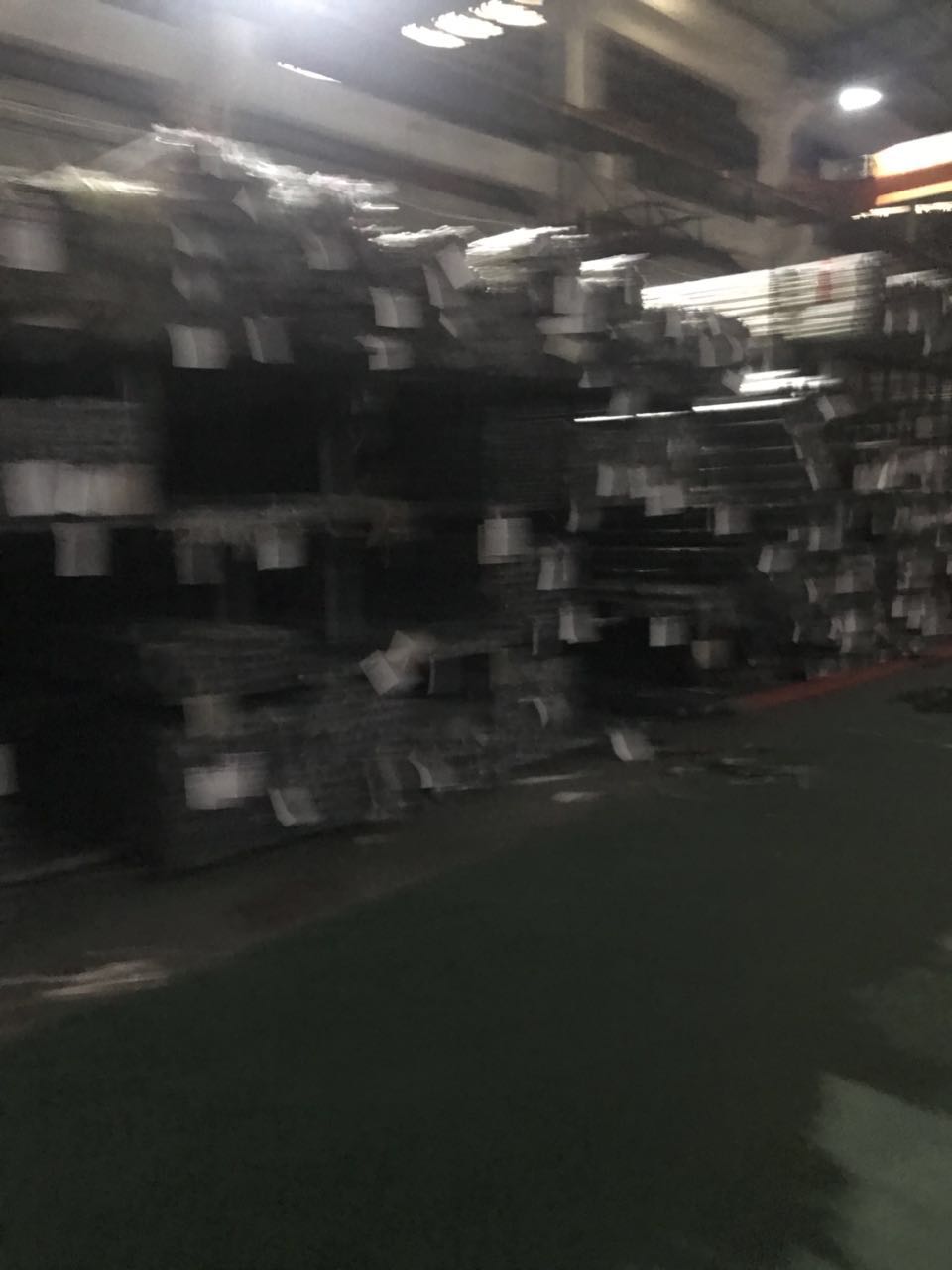 （惠）不锈钢201矩形管材  新304  供316  优201
