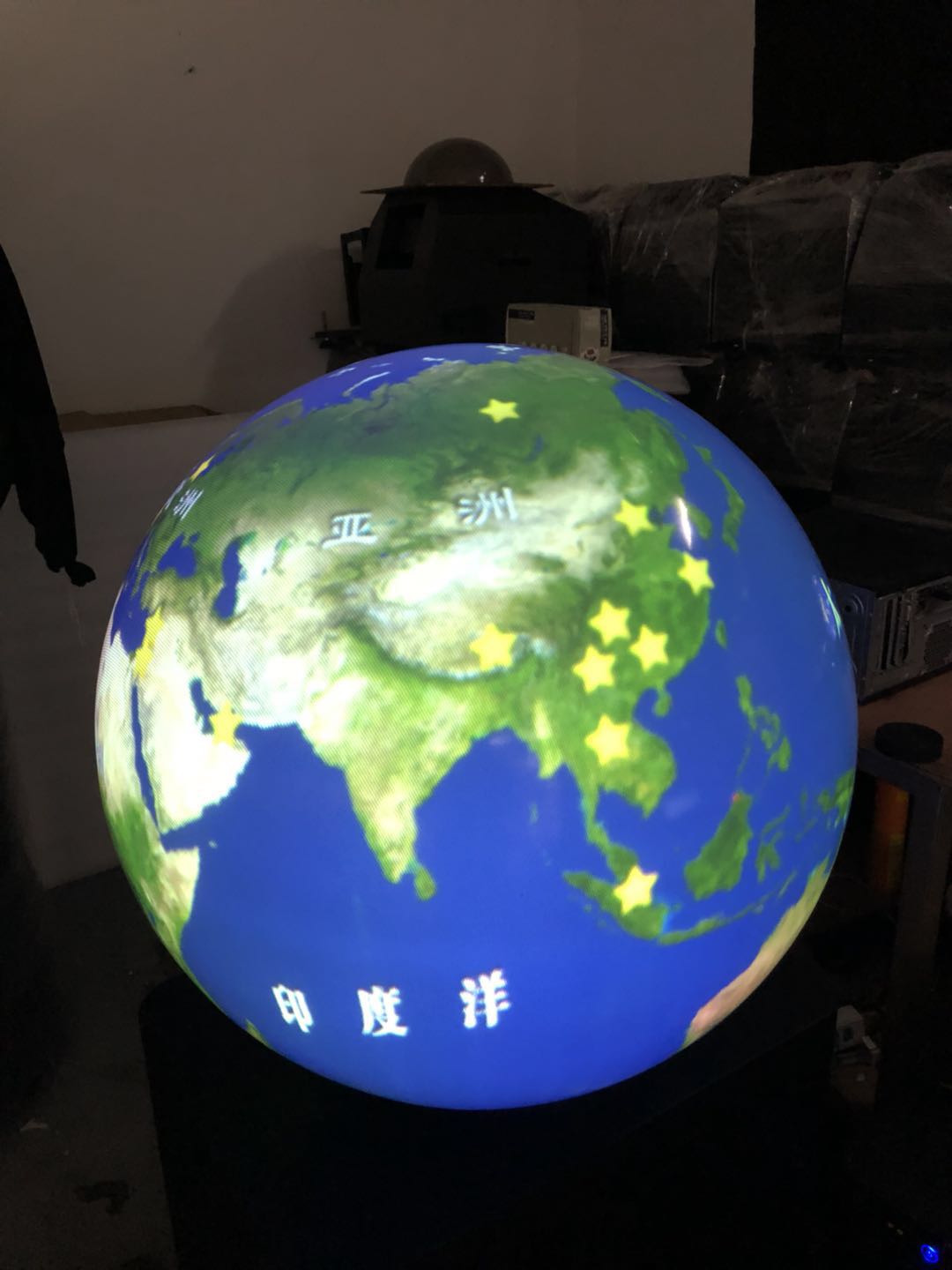 多媒体触摸互动球幕  球幕生产制造厂家  投影球幕