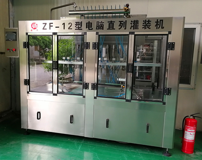 益华机械全自动直列式灌装机&nbsp;&nbsp;直线灌装机