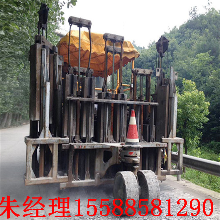 多锤头路面破碎机-白改黑路面-厂家直销  路面破碎机价格