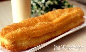 开发区学习无铝油条的做法