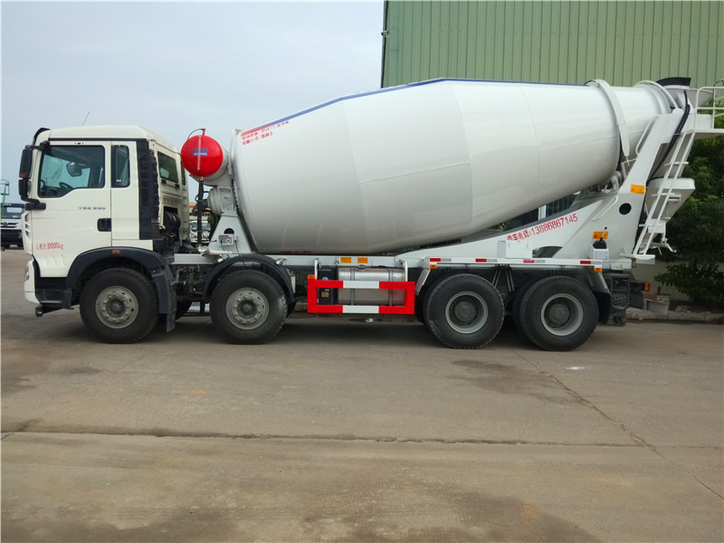 杭州豪沃12方轻量化搅拌车整备质量&nbsp;&nbsp;12方搅拌车&nbsp;&nbsp;豪沃搅拌车