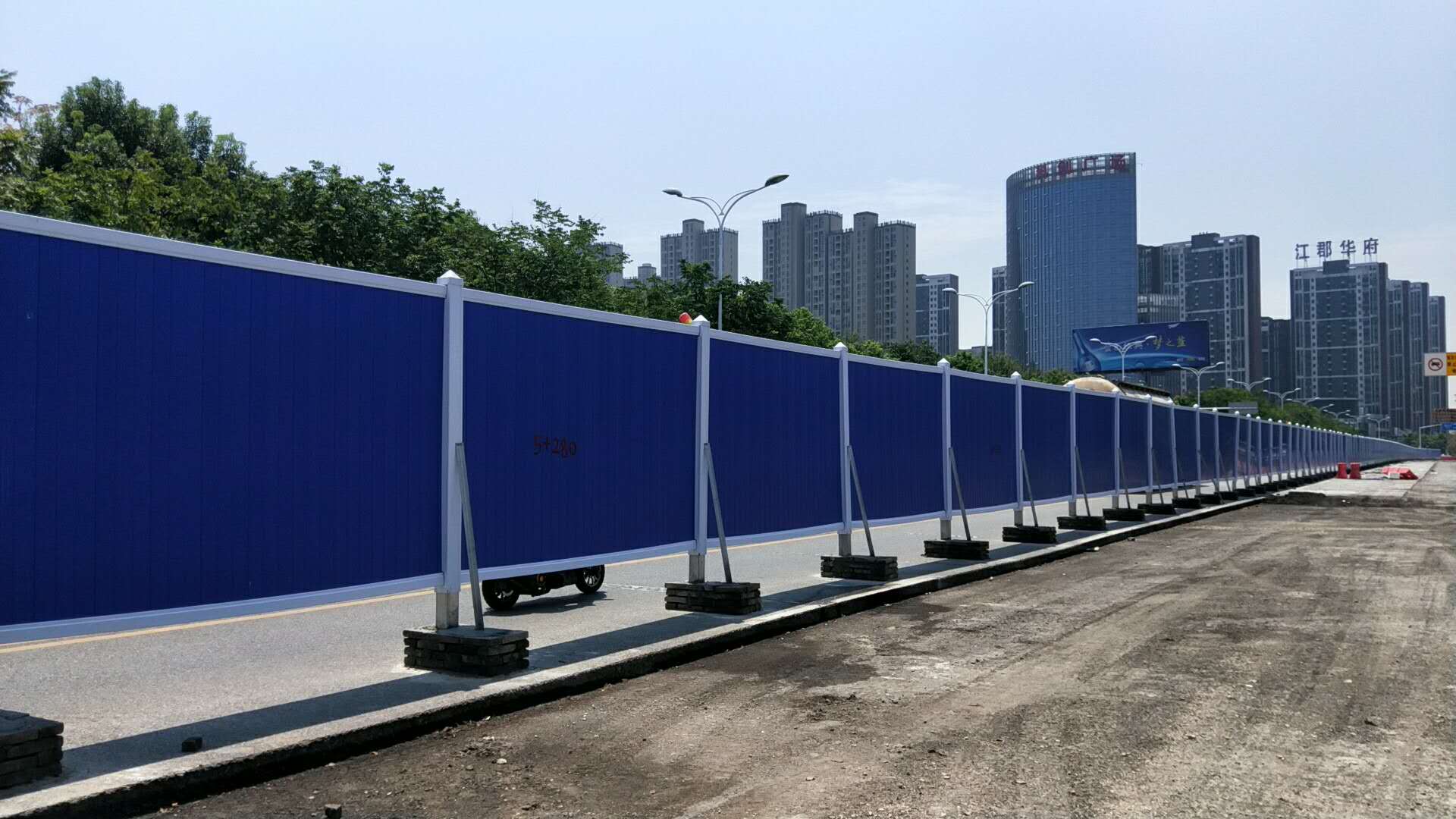 河南安阳施工围挡PVC围挡厂家直销