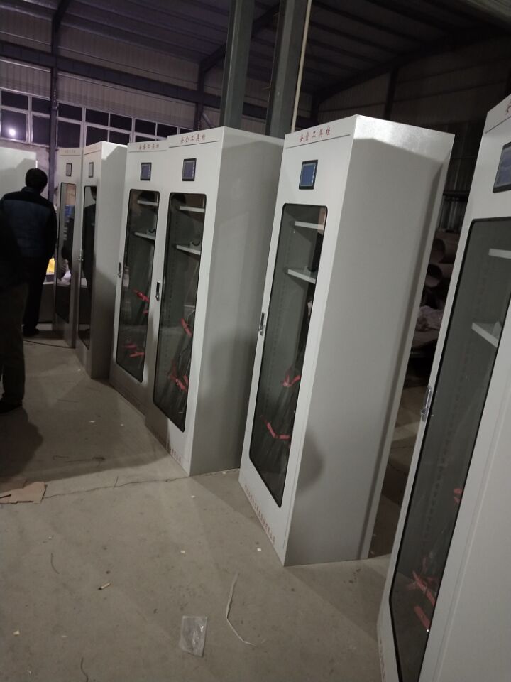 金能安全工器具柜生产厂家&nbsp;&nbsp;金能工具柜&nbsp;&nbsp;安全工具柜&nbsp;&nbsp;钢板工具柜