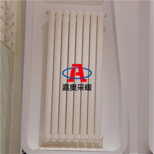 专业生产低碳钢制暖气片钢二柱散热器@钢制柱型散热器&nbsp;&nbsp;低碳钢二柱暖气片&nbsp;&nbsp;钢二柱暖气片厂家&nbsp;&nbsp;钢制柱型暖气片规格