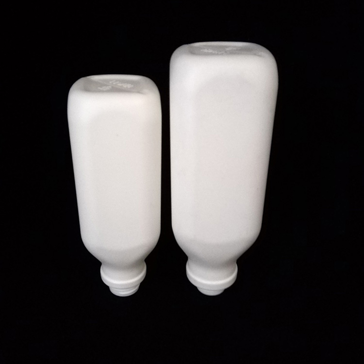 专业生产白色pe环保580ml、850ml莉威瓶塑料瓶子  广州花都塑胶厂  广州花都塑料厂  广州塑料厂家