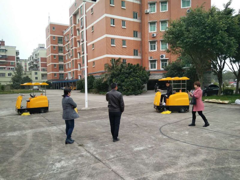 天津半封闭电动扫地机天聚100报价&nbsp;&nbsp;天津扫地机&nbsp;&nbsp;武清扫地机&nbsp;&nbsp;宝坻扫地机