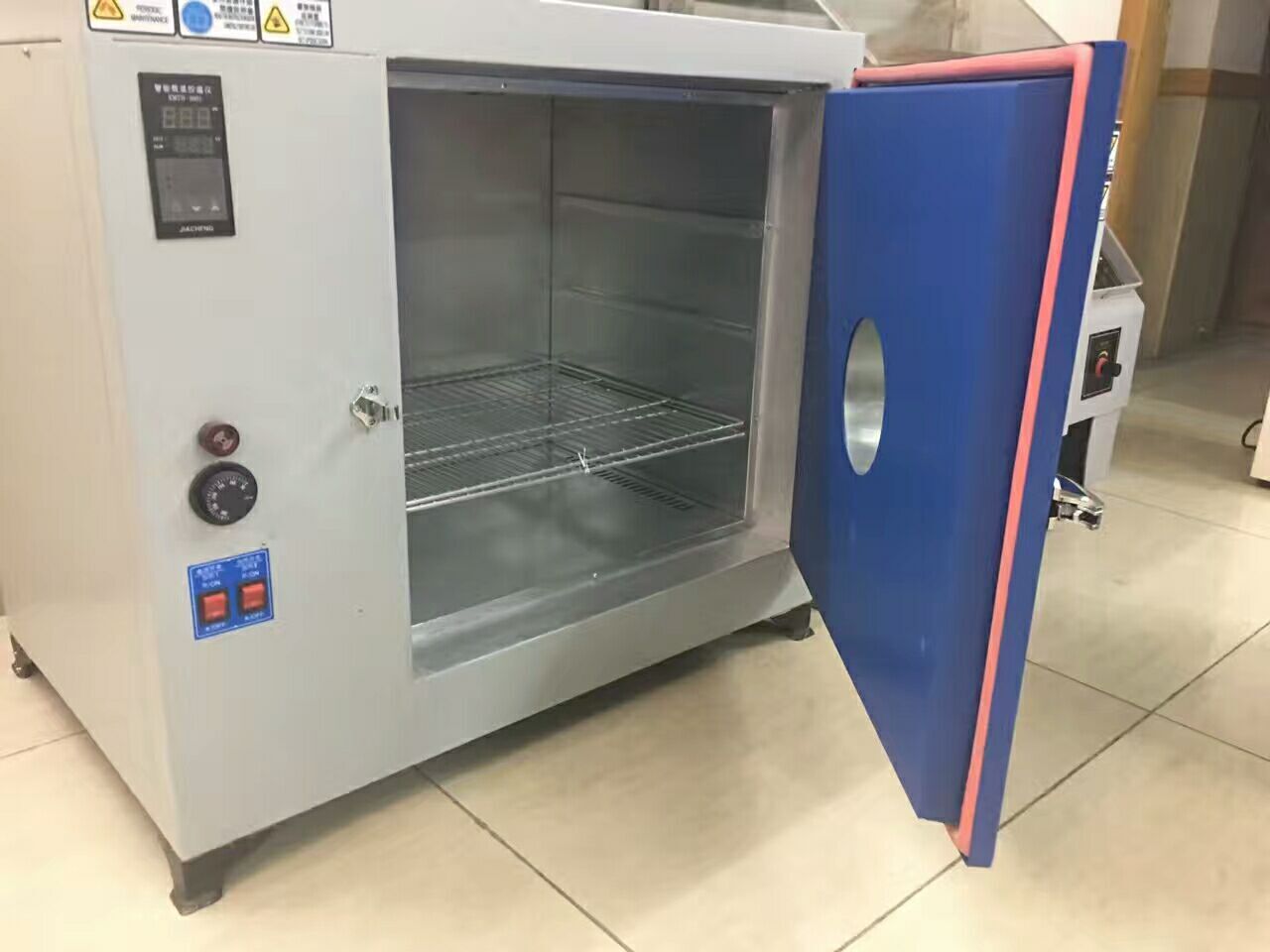 YN-HX-225恒温干燥箱高温老化试验箱  江门烘烤箱供应商  汕头烘箱厂粤南  南海烘烤箱厂家粤南