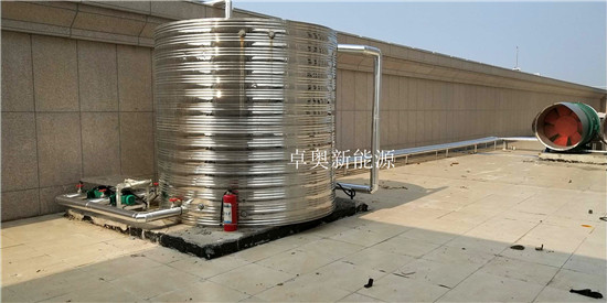 常州酒店30吨太阳能加空气能热泵系统热水工程  热水器
