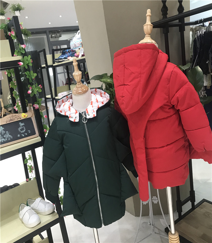 浙江童装批发森点儿童羽绒服品牌尾货批发 品牌折扣童装 童装尾货批发 童装秋冬装