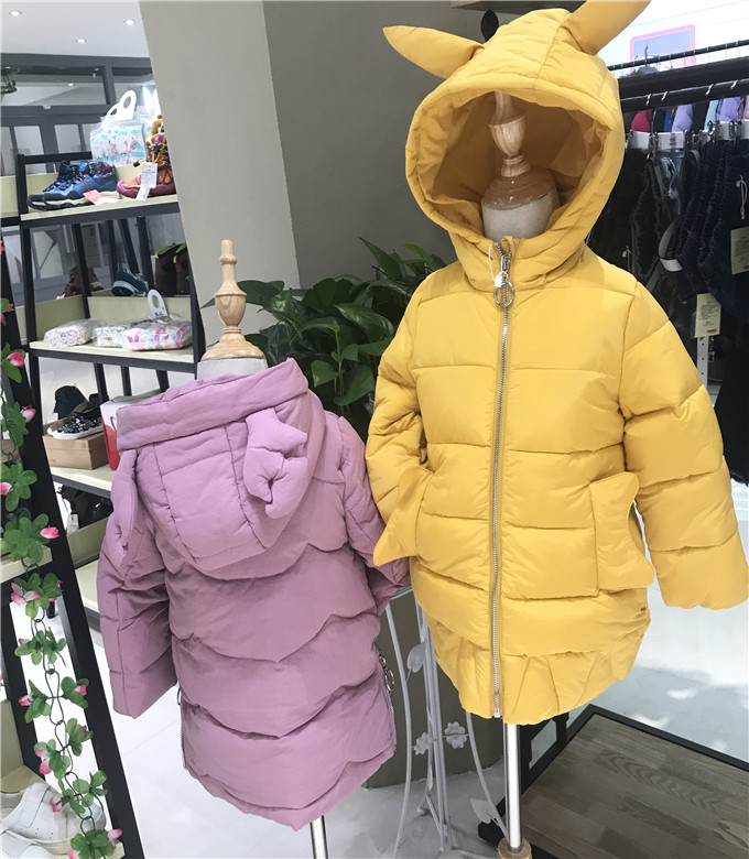 浙江童装批发森点儿童羽绒服品牌尾货批发 品牌折扣童装 童装尾货批发 童装秋冬装