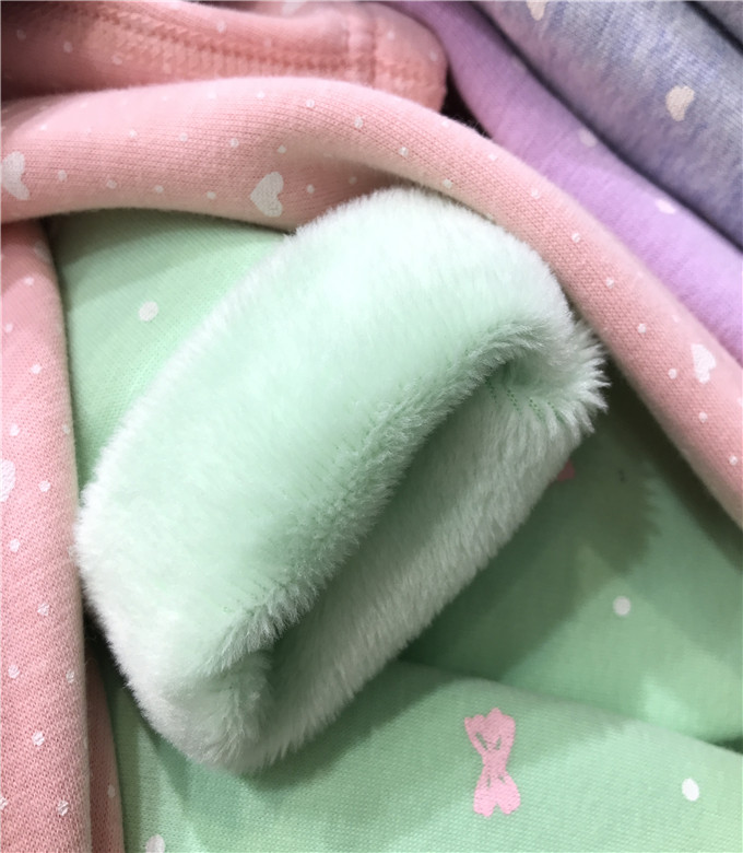 小蚂蚁儿童家居服便宜童装进货推荐广州思宾服饰&nbsp;&nbsp;品牌折扣童装&nbsp;&nbsp;童装尾货货源