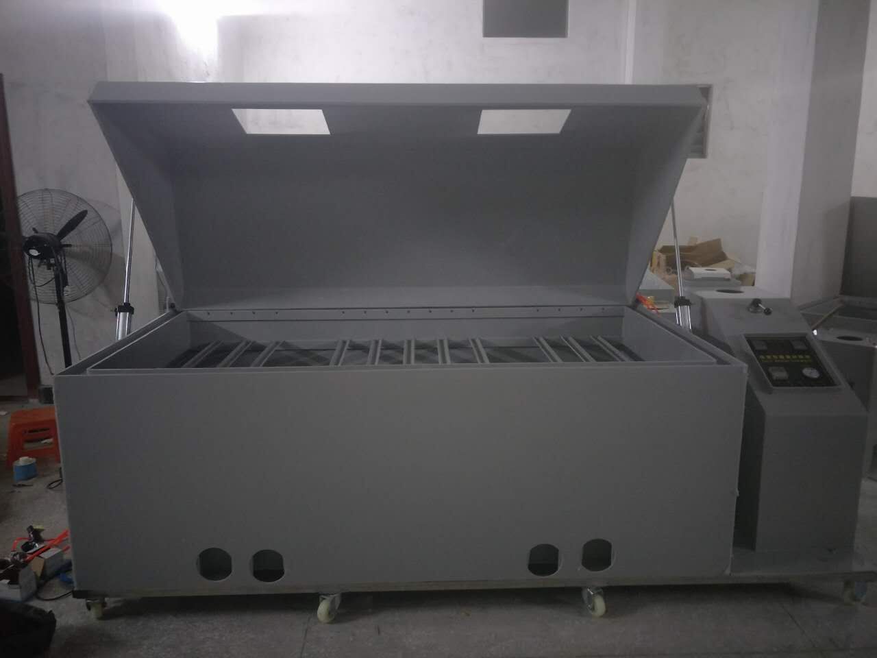 YN-200L盐雾试验机  粤南盐雾机  腐蚀测试仪  盐雾实验粤南