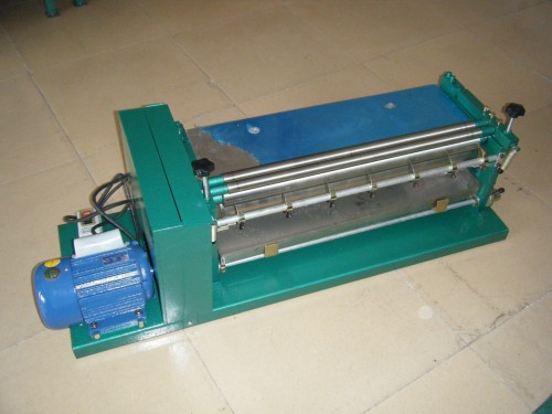 纸箱纸盒糊纸机、小型过胶机、台式胶水机