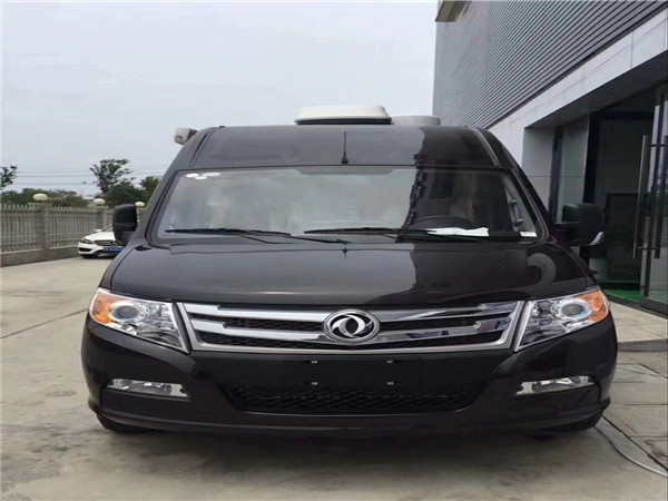 B型改装房车订车送油卡  上汽大通C型B型房车  上汽大通B型6座房车  长城风骏房车价格