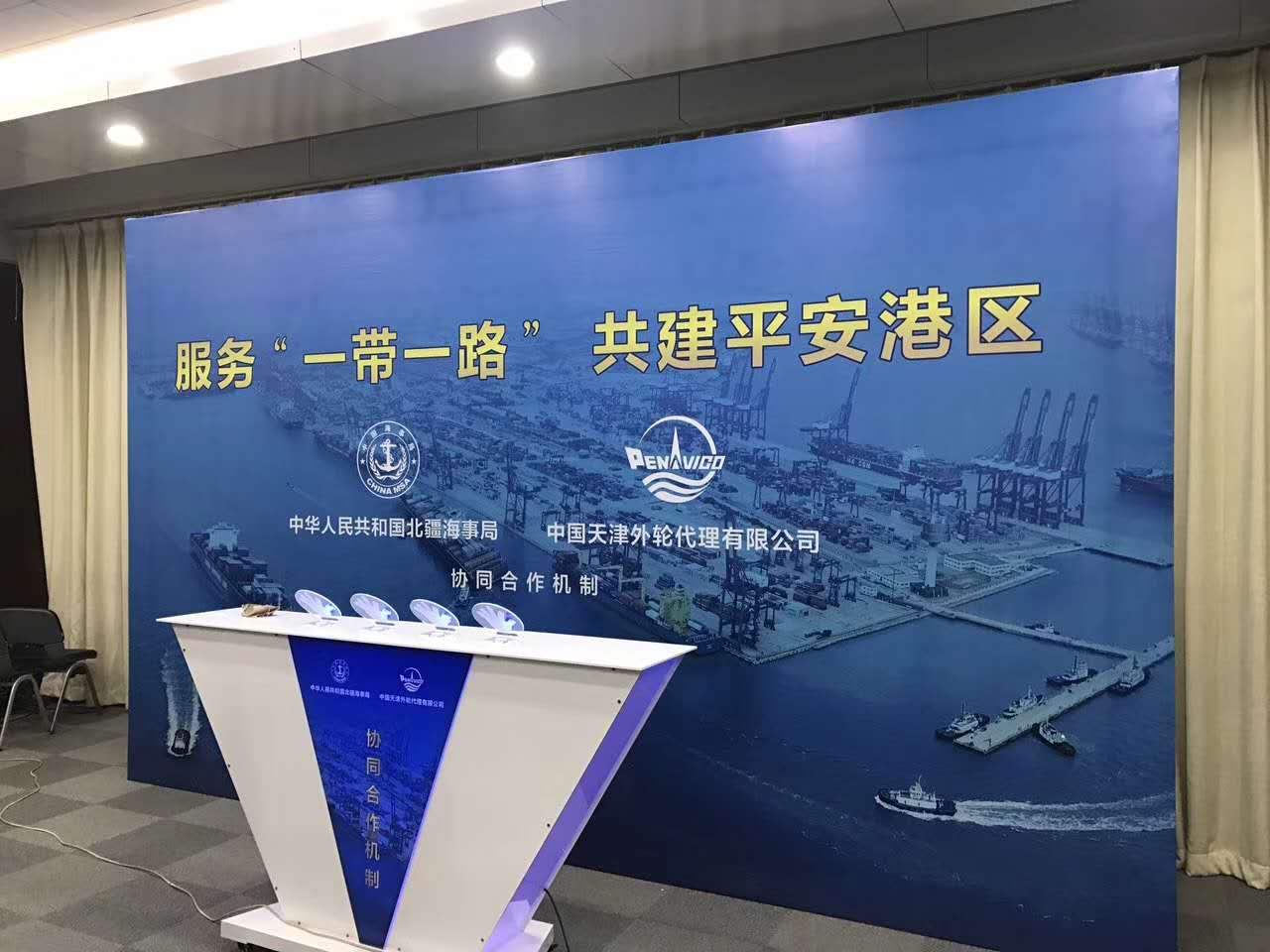 天津启动仪式道具发光手印立柱亚克力手掌按钮出租租赁