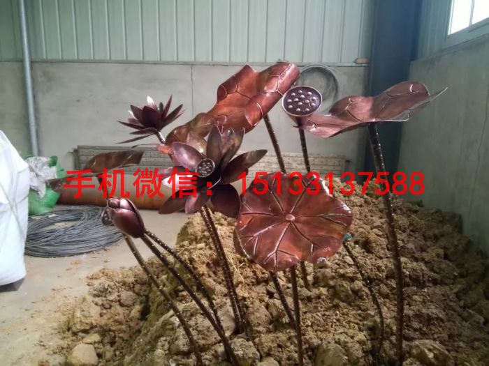 锻铜荷花雕塑 池塘装饰金鼎艺美雕塑公司