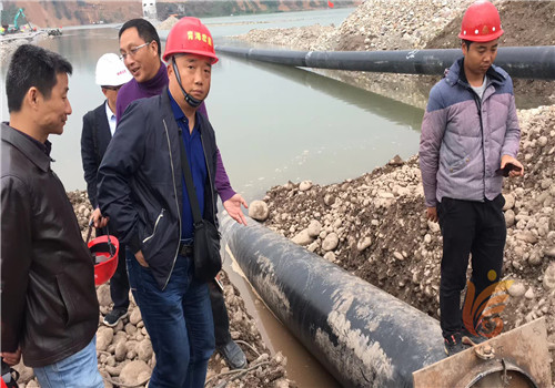 新闻:承德市管道水下安装规范—心中有情 新闻:承德市管道水下安装规范—心中有情