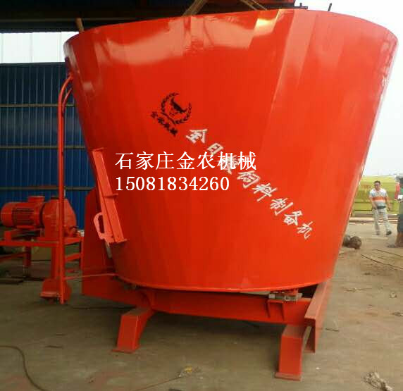 9立方饲料搅拌机 清粪车 撒肥机