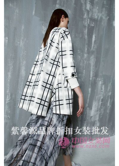 大量供应国内一线品牌库存女装紫馨源超低折扣女装