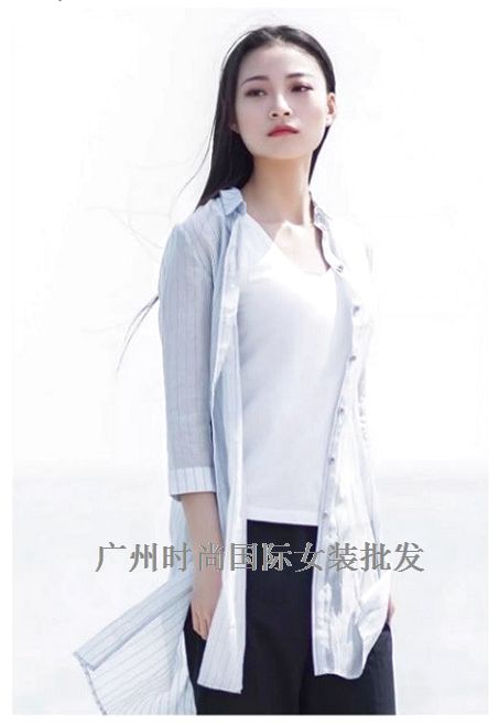 广州时尚国际服饰大型品牌折扣女装批发春夏新款上架