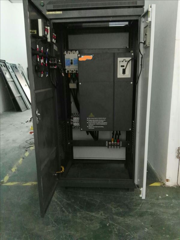 40千瓦立式星三角起动柜 河南现货  软起动柜  软启动器
