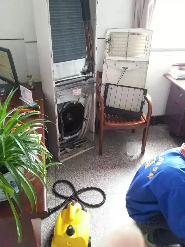 各种家电怎么清洗，方法原来在这里  格科家电清洗  油烟机清洗设备  家电清洗设备