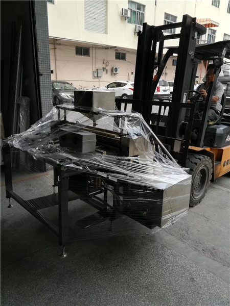 厂家直销中小型书型盒量身定制的全自动书型盒组装机&nbsp;&nbsp;东莞全自动组装机&nbsp;&nbsp;全自动组装机厂家