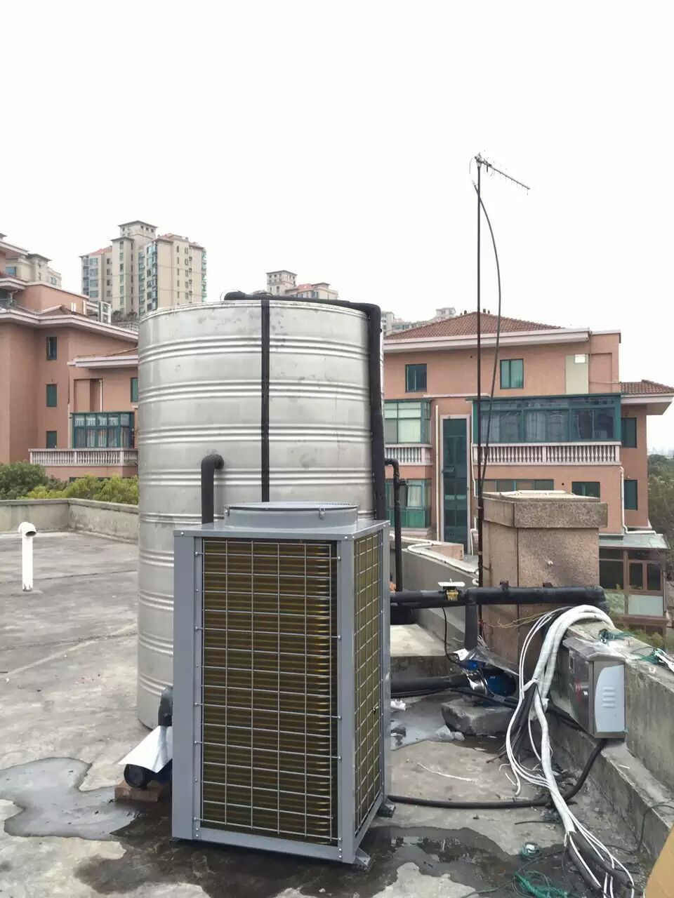 河南省信阳市固始县 空调热水设备  即热性空气能热水设备
