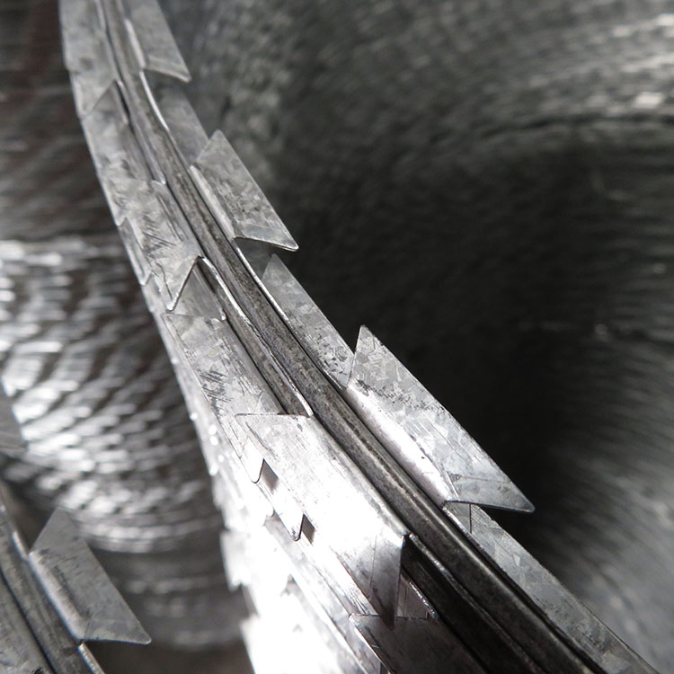 刀片刺绳生产厂家-麦力  刀片刺绳厂  刀片刺绳厂家