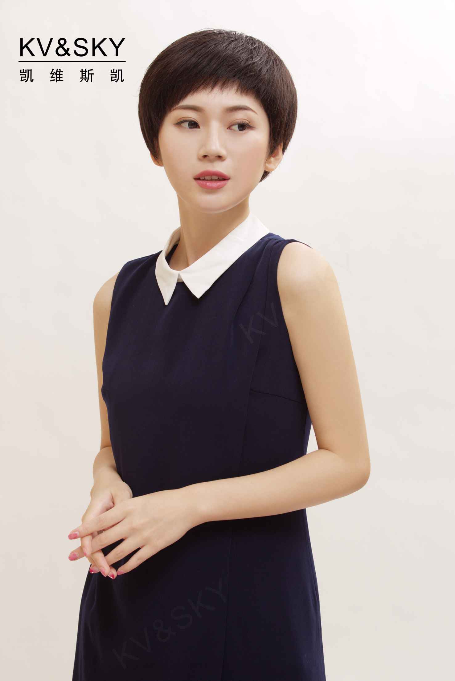 广州凯维斯凯高档假发批发发片发套定制零售加盟 广东假发