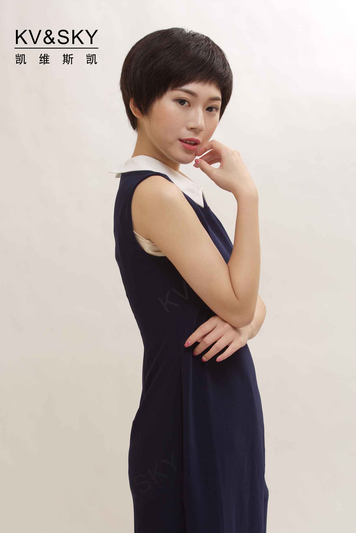 广州凯维斯凯高档假发批发发片发套定制零售加盟 广东假发