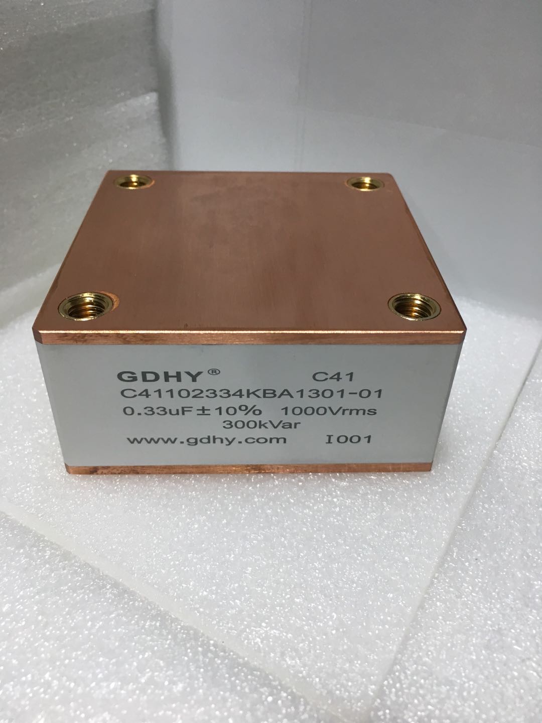 C41谐振电容器  高频高压谐振电容  谐振电路电容功能  谐振电容的影响