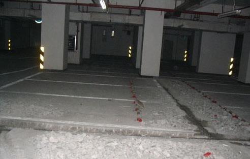 挖地下室  别墅改造  挖建地下室  现浇混凝土