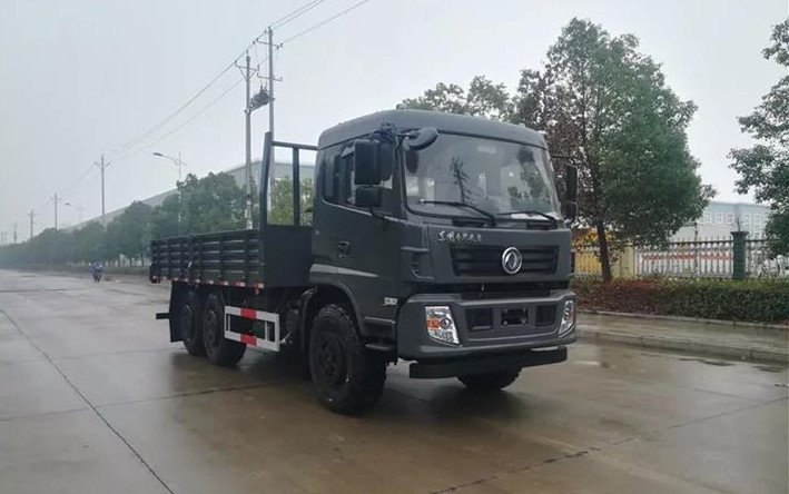 新款六驱越野卡车、东风六驱货车新品下线