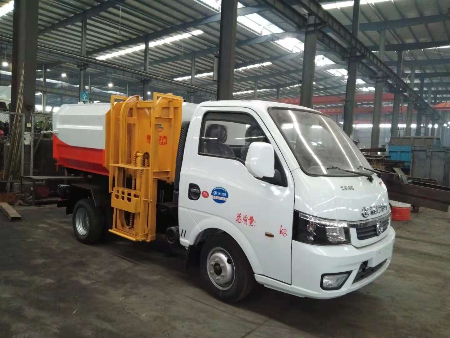 东风途逸3方自装卸式垃圾车图片价格介绍  东风途逸垃圾车图片