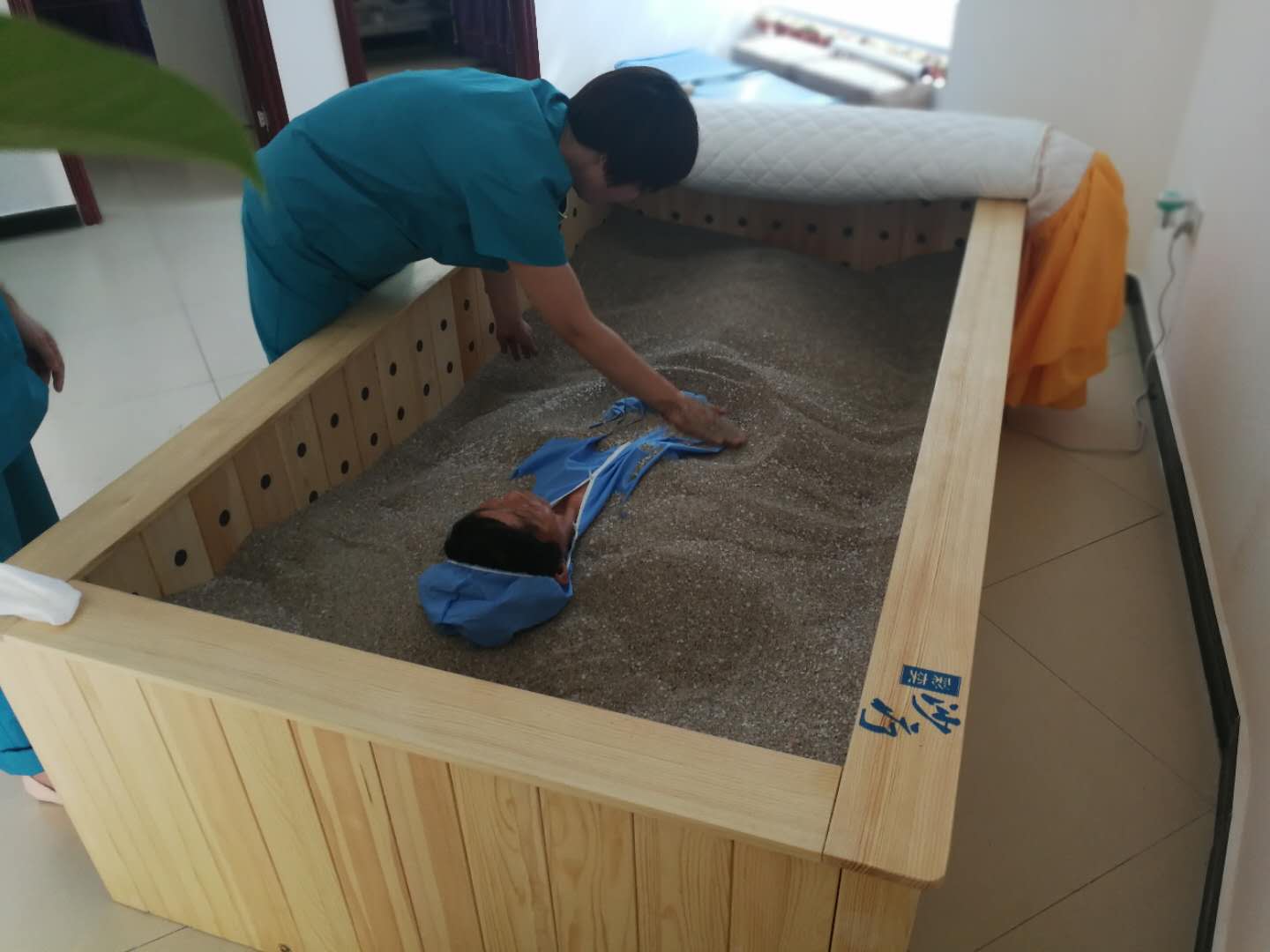 彩奕沙质量是企业生存和发展的命脉  成都沙疗床价格  成都沙疗床厂家  成都沙疗床功效