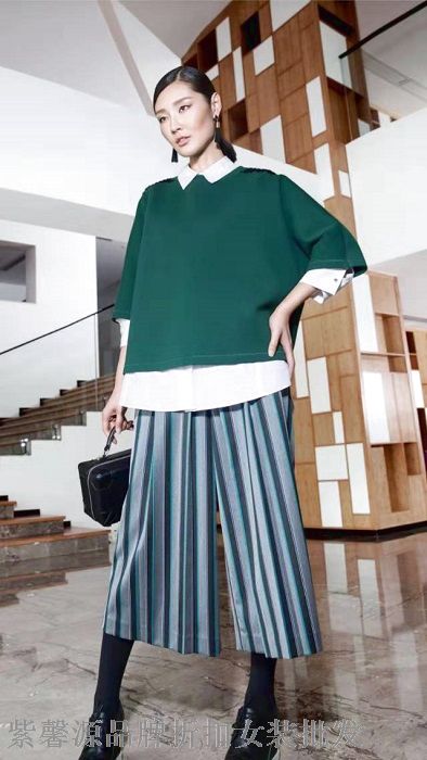 时尚国际设计师风格品牌女装大量批发