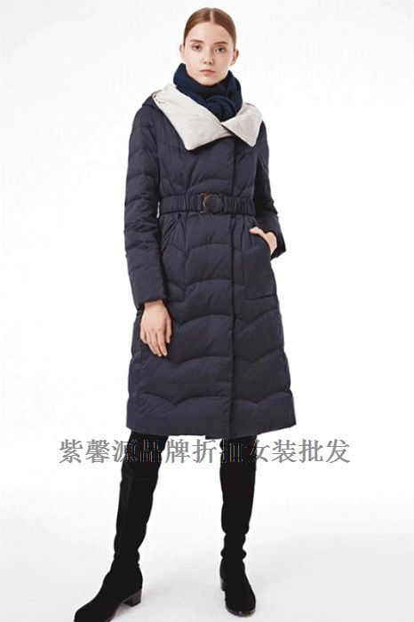 低价批发专柜三标齐全折扣女装新品货源